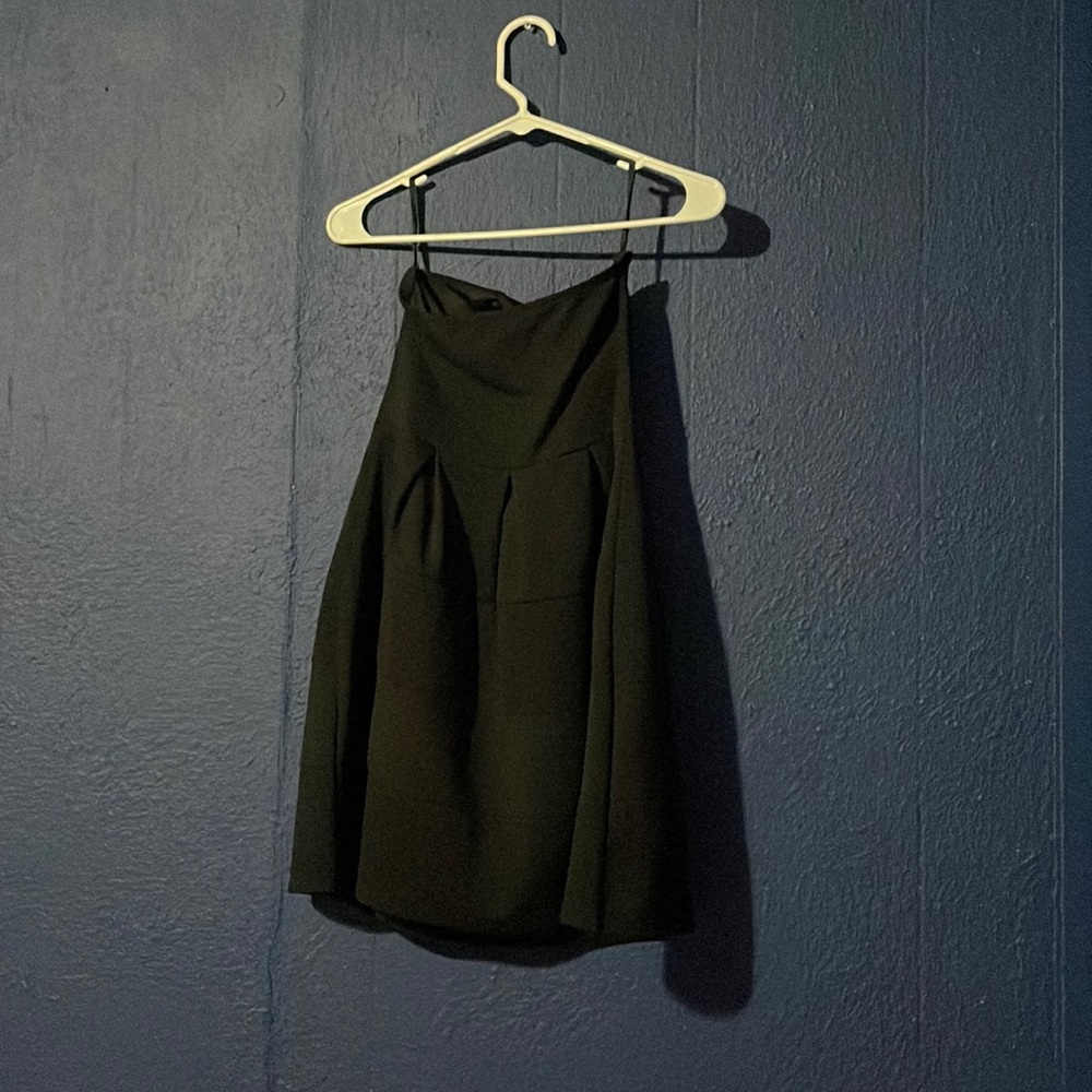 black strapless short dress